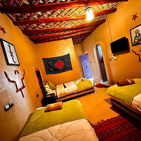 Riad Les Roches 메르주가 외부 사진