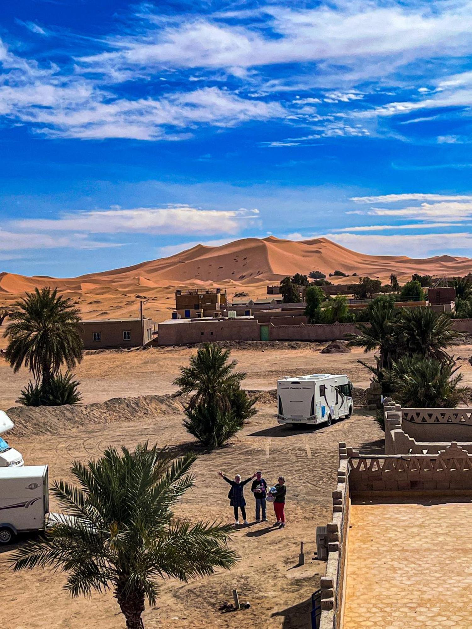Riad Les Roches 메르주가 외부 사진