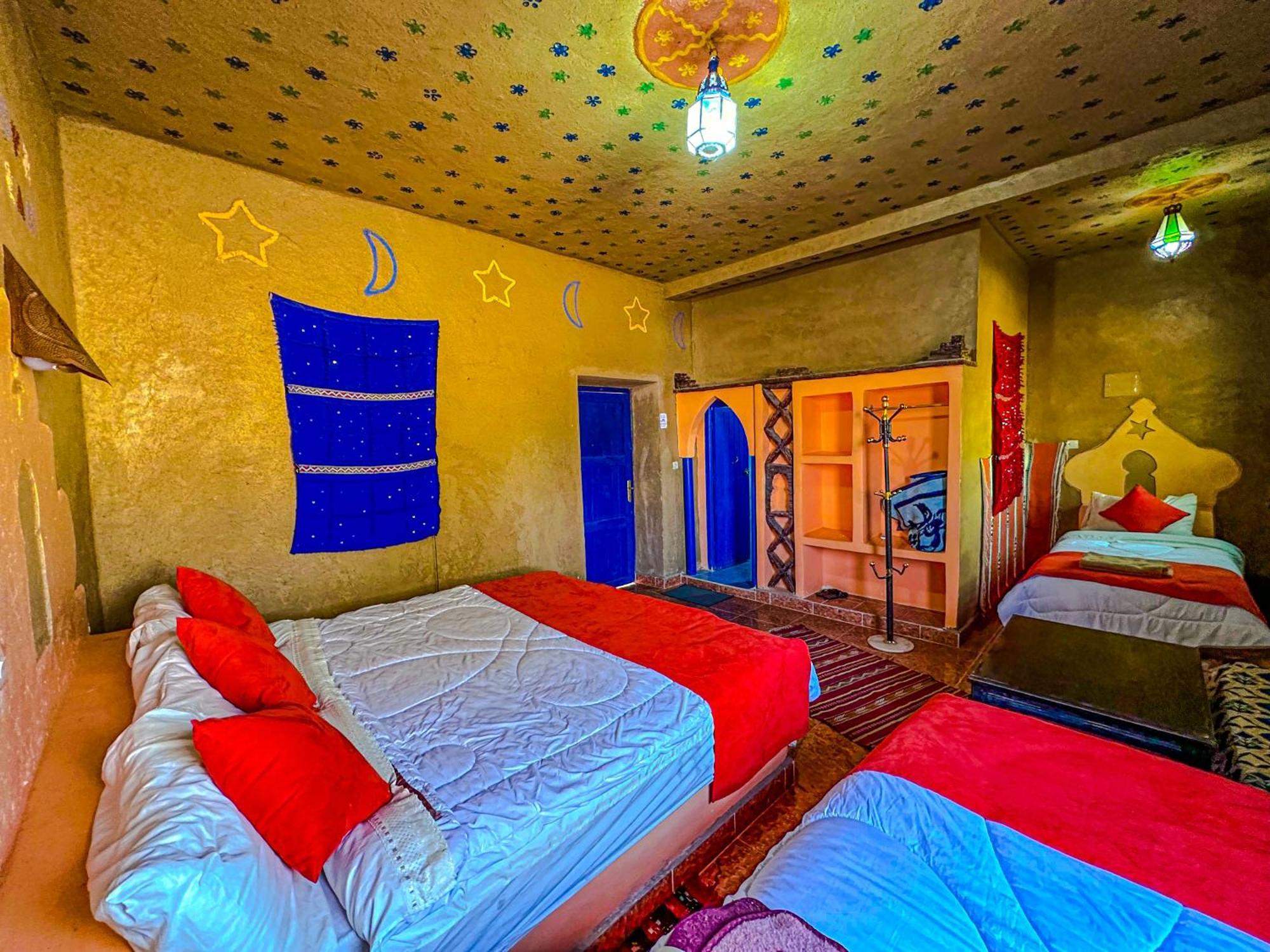 Riad Les Roches 메르주가 외부 사진