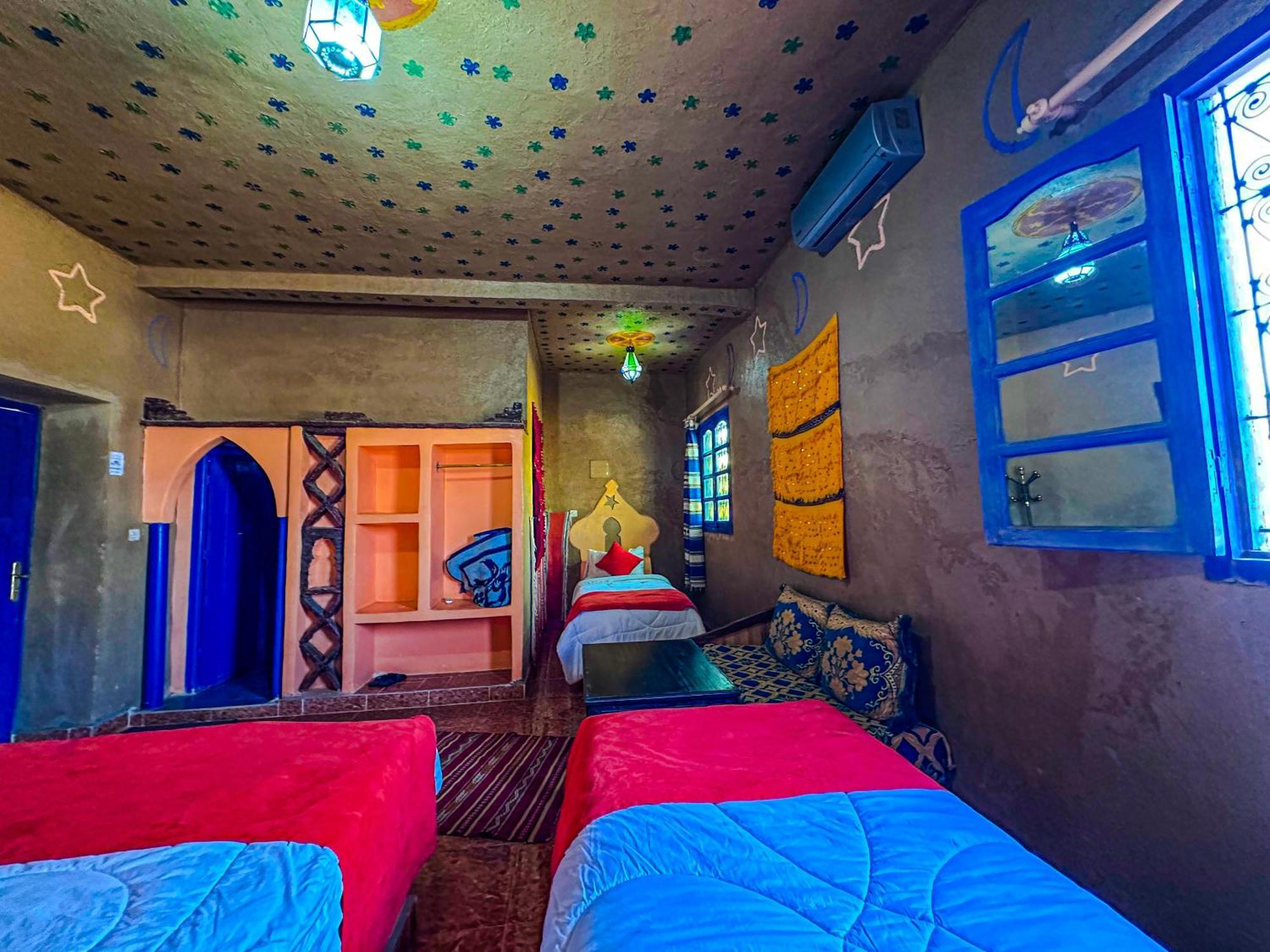 Riad Les Roches 메르주가 외부 사진