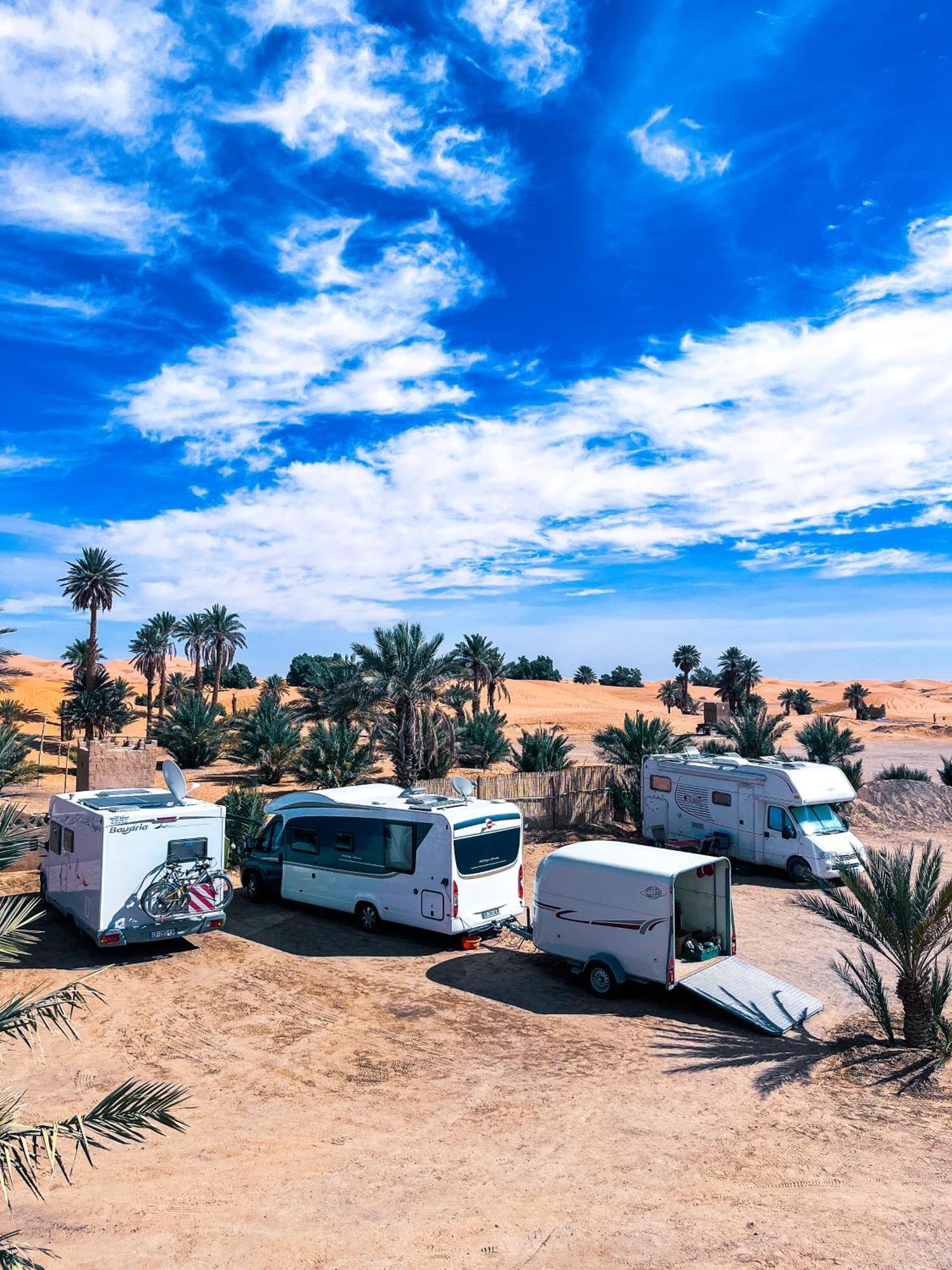 Riad Les Roches 메르주가 외부 사진