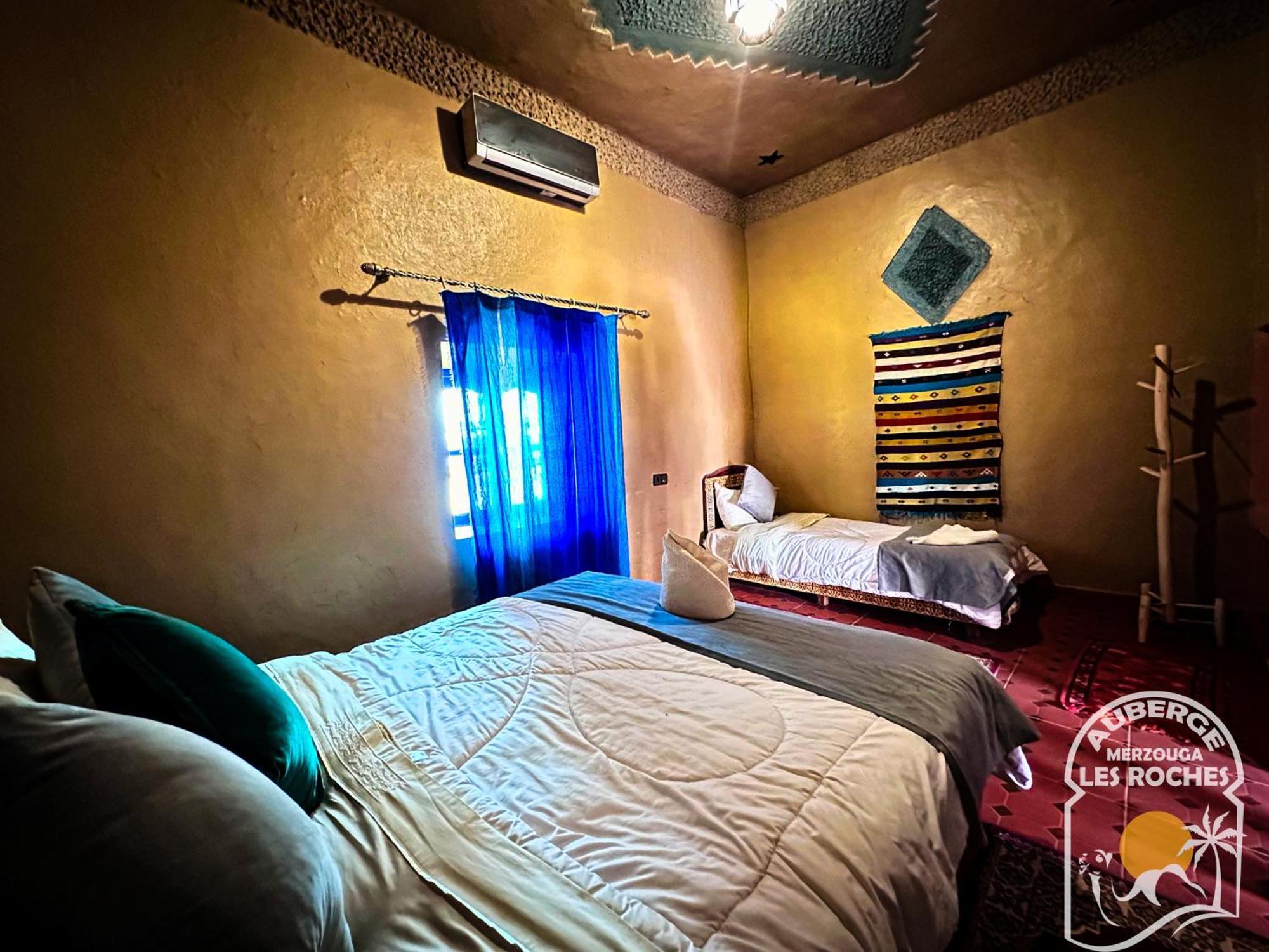 Riad Les Roches 메르주가 외부 사진